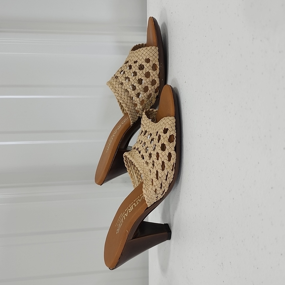 Vintage heel